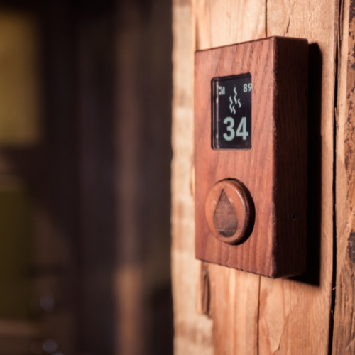 HUUM UKU 4.2 Wi-Fi Sauna Control in Wood Detail